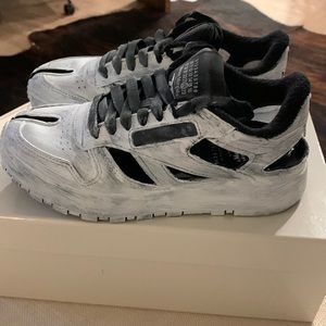 Maison Margiela x Reebok Classic Leather Tabi Project 0 CL DQ-Bianchetto Sz.6.5!